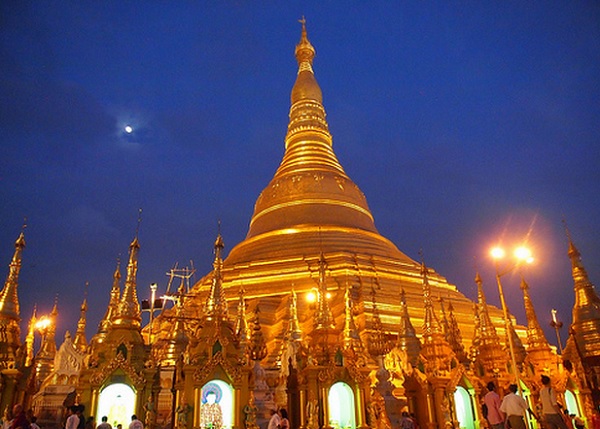 Shwedagon in Yangon